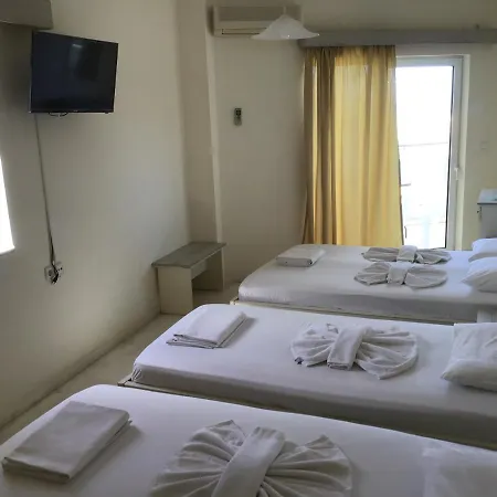 Regina Hotel 3*